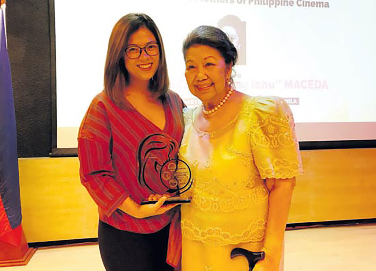 The columnist with ‘Manay’ Ichu Vera-Perez Maceda who was honored at ‘A Spotlight on Mothers of Philippine Cinema’ in 2018