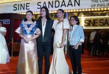  The columnist with Piolo Pascual, Iza Calzado, and Bb. Joyce Bernal